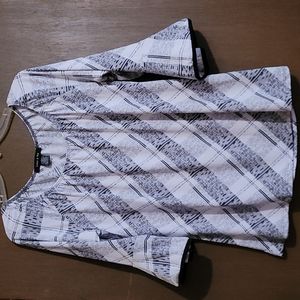 Adele & May blouse with 3/4 length bell sleeves. Host Pick! 🥳